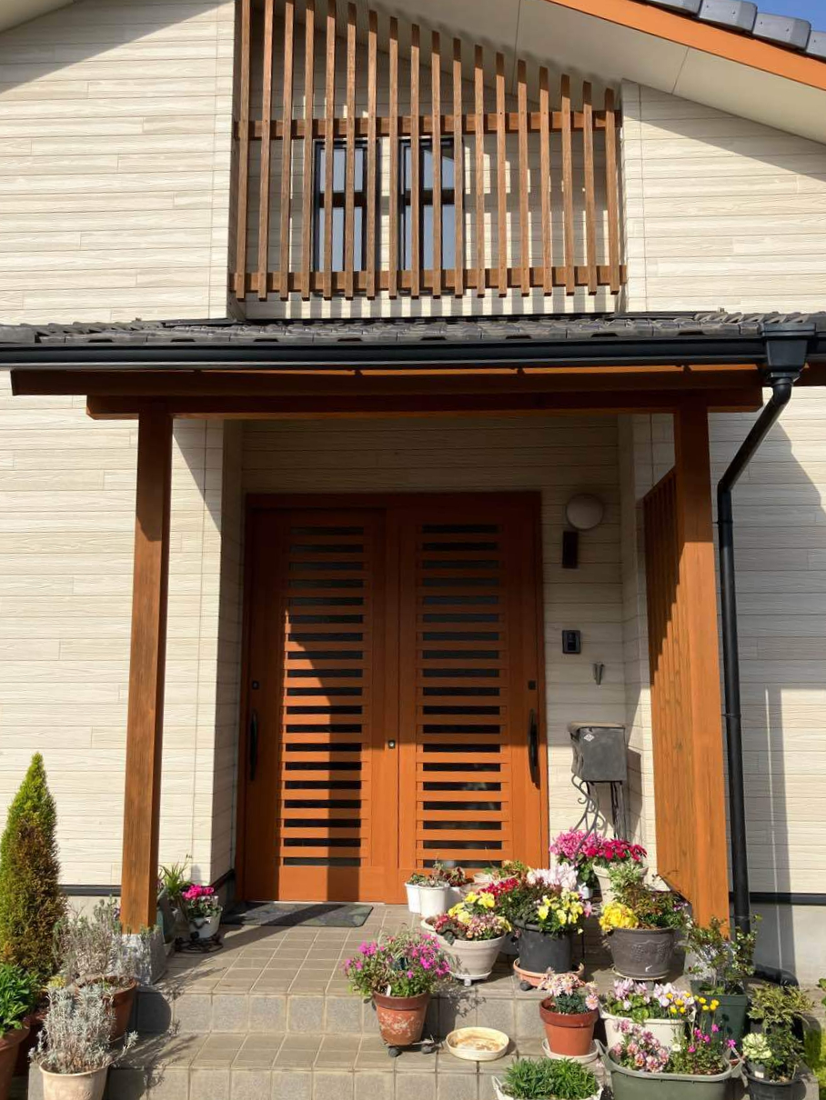 テラス新設・木部塗装工事