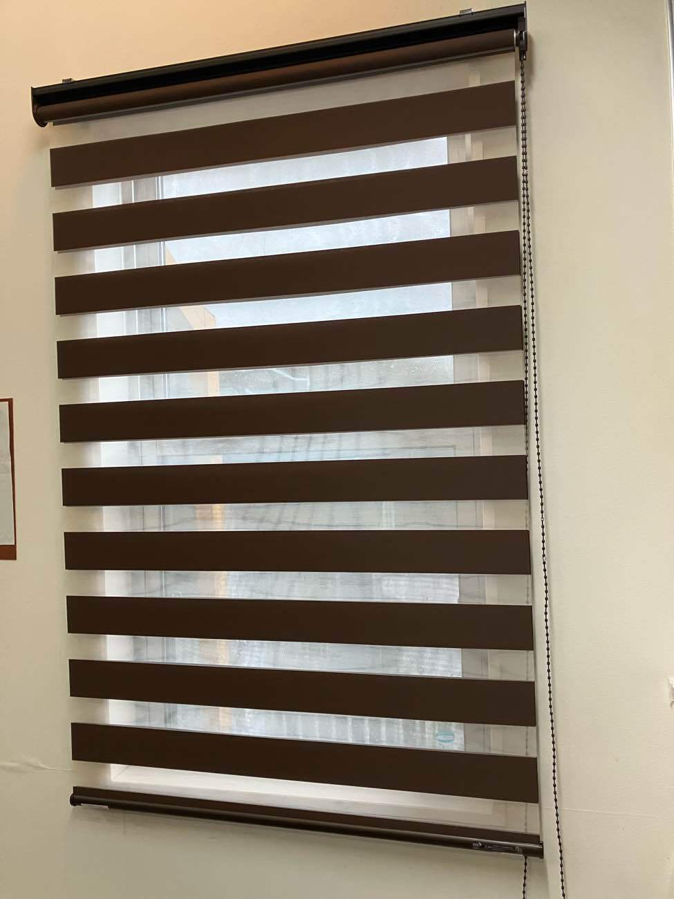 スクリーン取り付け工事