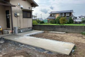 倉庫解体・内窓取付工事