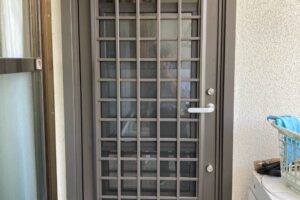 勝手口取り替え工事