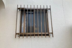 外壁補修・面格子取り替え工事