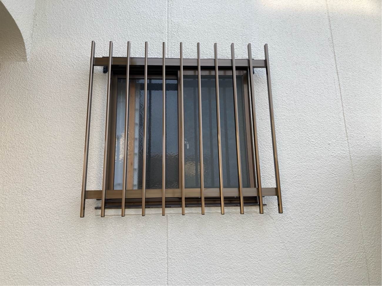 外壁補修・面格子取り替え工事